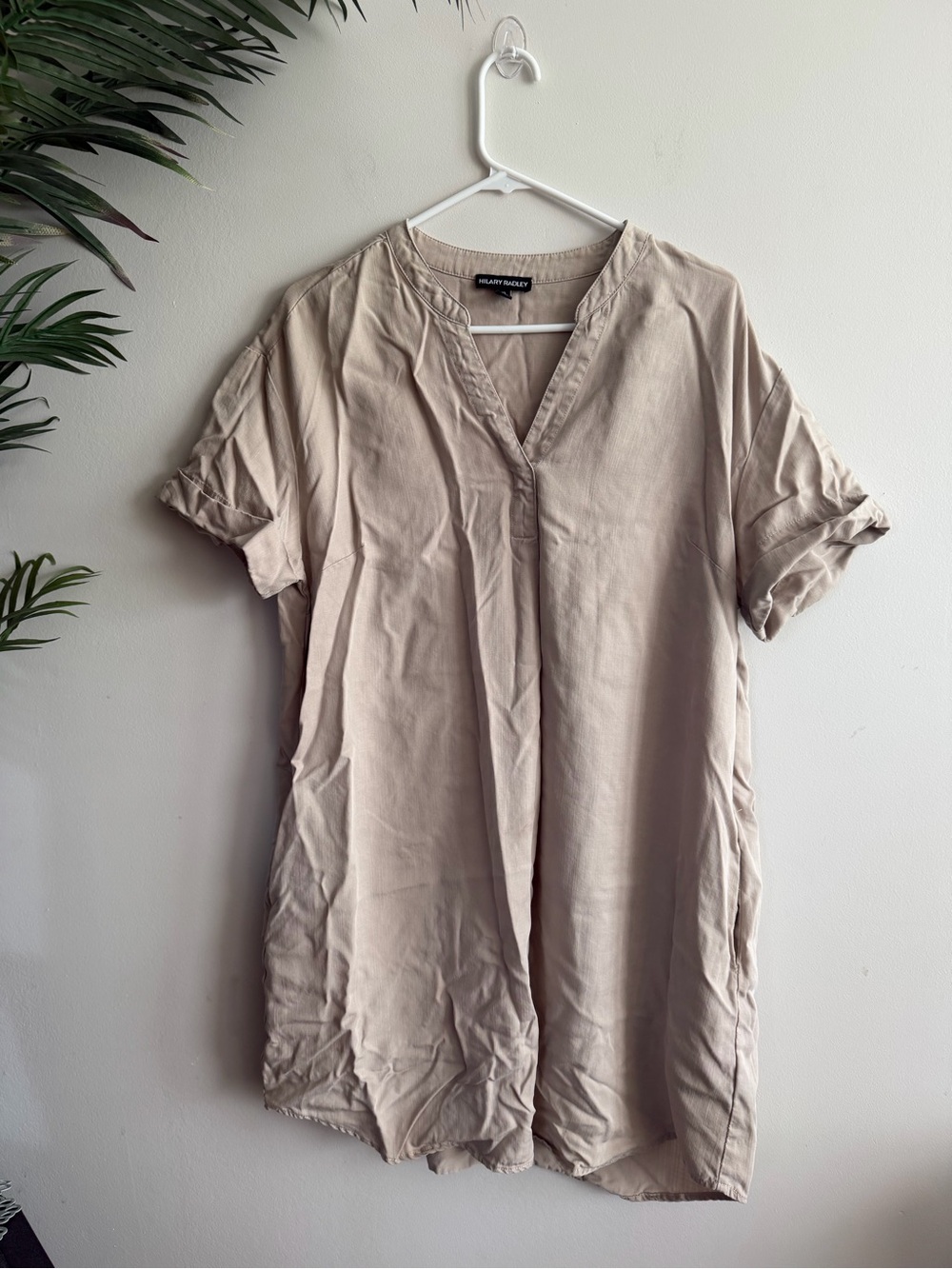 Hilary Radley Stone V-Neck Short Sleeve Tunic pocket each side